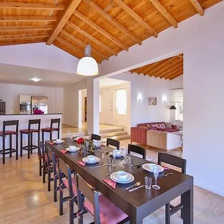 Basil Villa *